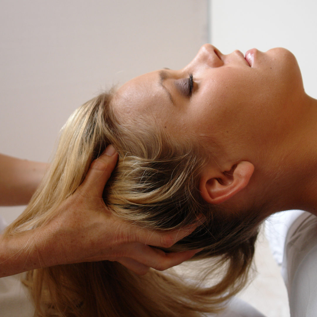 Hydra Scalp cleansing treatment